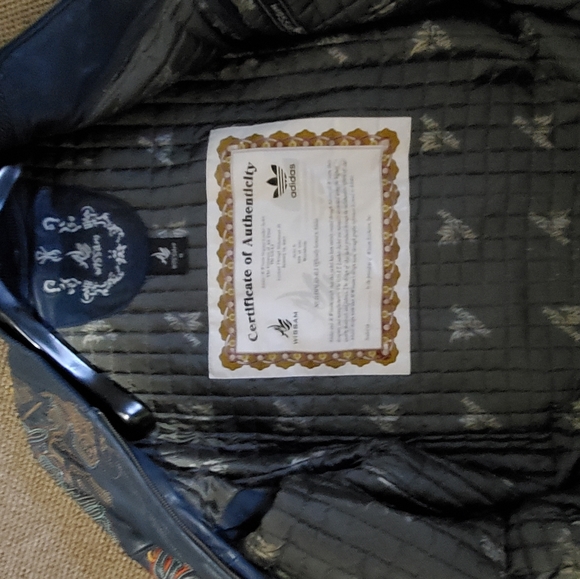 Coat - Picture 2 of 5